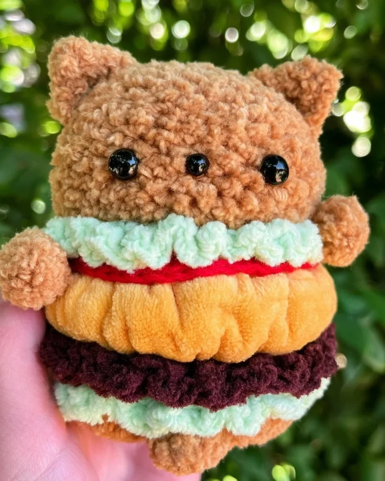 Cute cat-themed burger at Catburger restaurant.