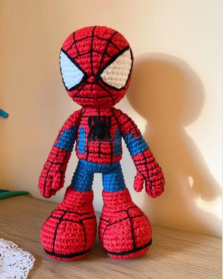 Collection of free crochet amigurumi patterns for creative crafting